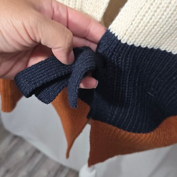Idem ditto Striped Open Tie Back Sweater Size S/M - Picture 6 of 9